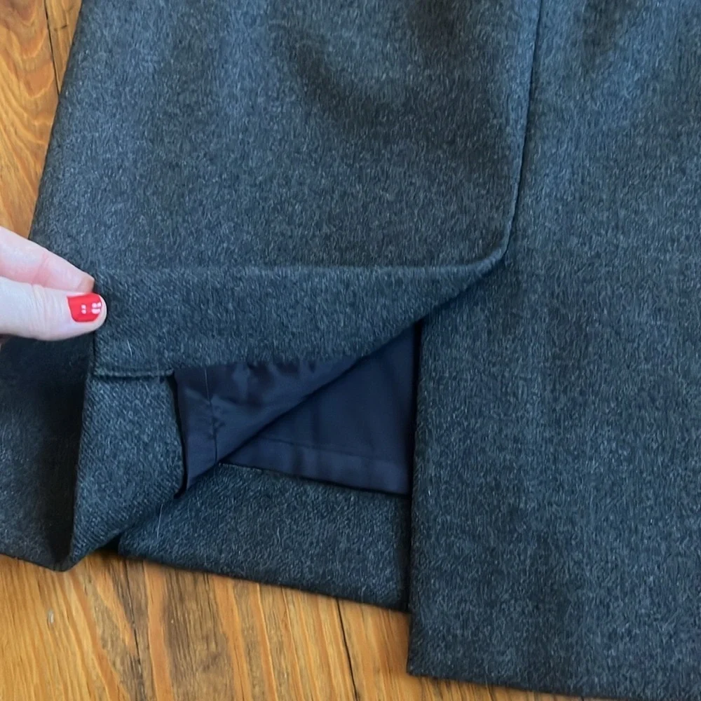 J.Crew No.2 Pencil Navy Gray Wool Skirt‎ Size 4 100% Wool
